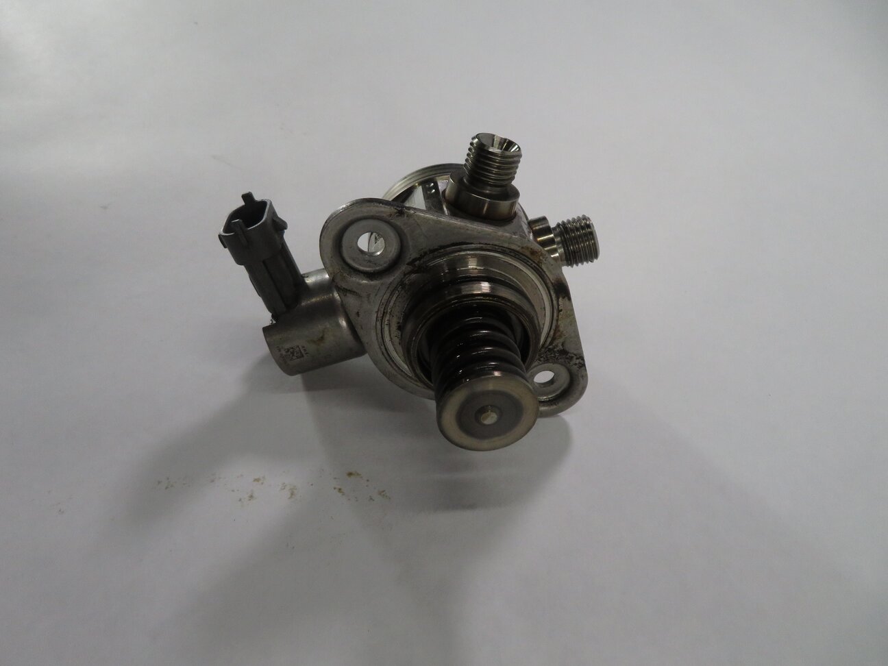 Thumbnail 5: 10-17 LR4 RANGE ROVER SPORT (L322 L320 L405 L494) 3.0L 5.0L MECHANICAL FUEL PUMP