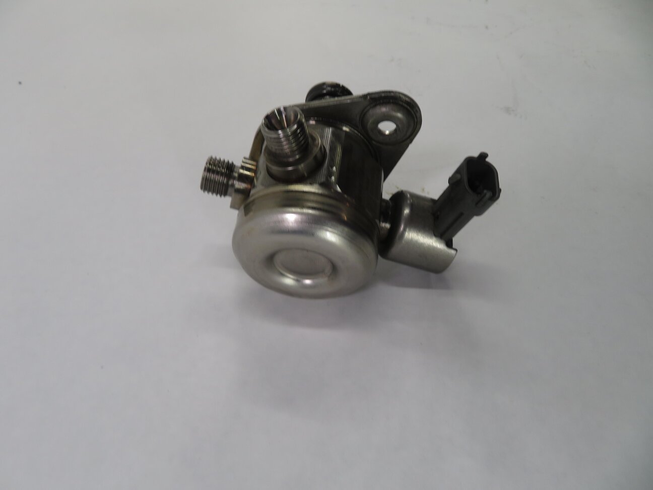 Thumbnail 6: 10-17 LR4 RANGE ROVER SPORT (L322 L320 L405 L494) 3.0L 5.0L MECHANICAL FUEL PUMP
