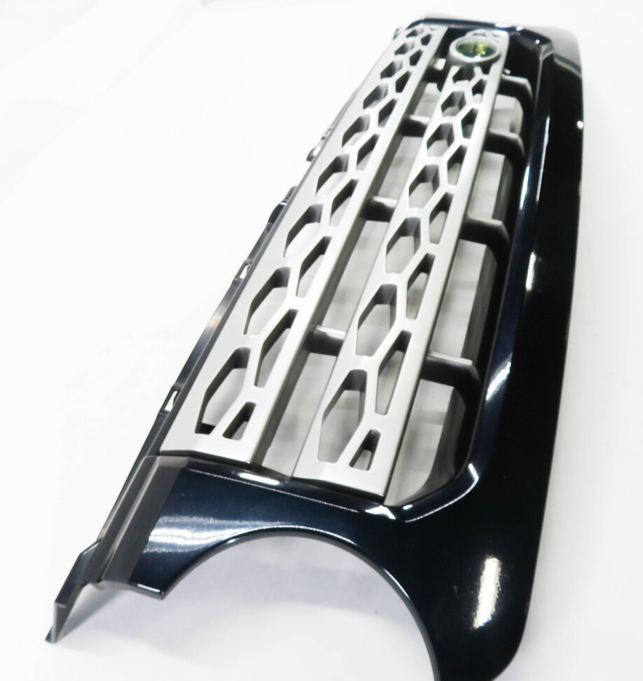 Thumbnail 4: 2010-2013 LAND ROVER LR4 - FRONT UPPER HOOD CENTER AIR VENT GRILLE (BLUE 796)