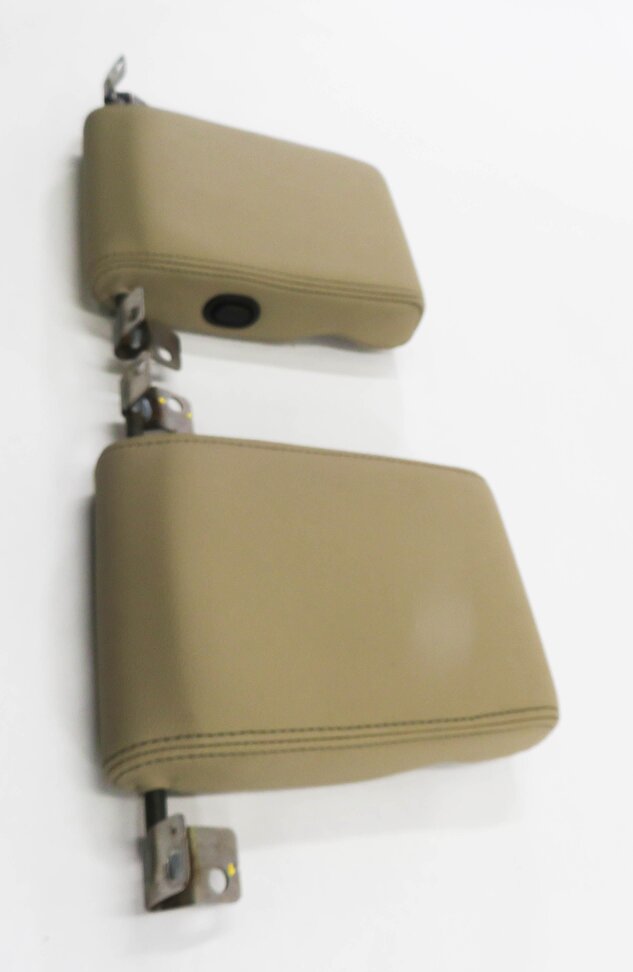 Thumbnail 4: 2010 LAND ROVER LR4 - REAR 3rd THIRD ROW SEAT HEADREST SET-2 (ALMOND LEATHER)