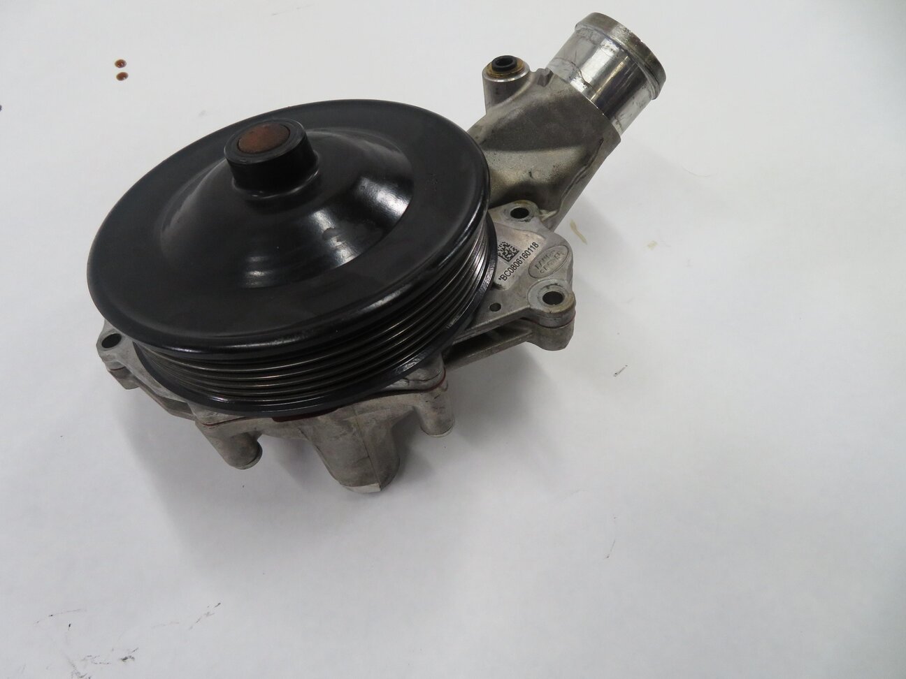 Thumbnail 1: 2010-2017 LR4 / RANGE ROVER SPORT (L320 L322 L494 L404) 3.0L / 5.0L - WATER PUMP