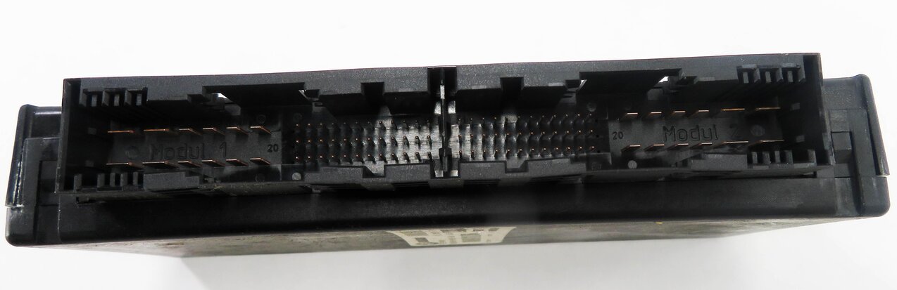 Thumbnail 7: 2009 BMW M6 ///M (E63) BODY CONTROL MODULE COMPUTER