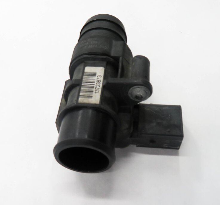 Thumbnail 4: 2009 BMW M6 ///M (E63) 5.0L S85 V10 ENGINE - AIR PUMP MASS AIR FLOW SENSOR