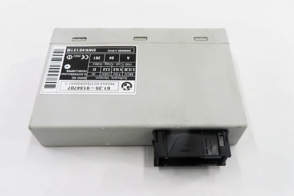 Thumbnail 2: 2009 BMW M6 ///M (E63) PASSIVE GO KEYLESS ENTRY CONTROL MODULE