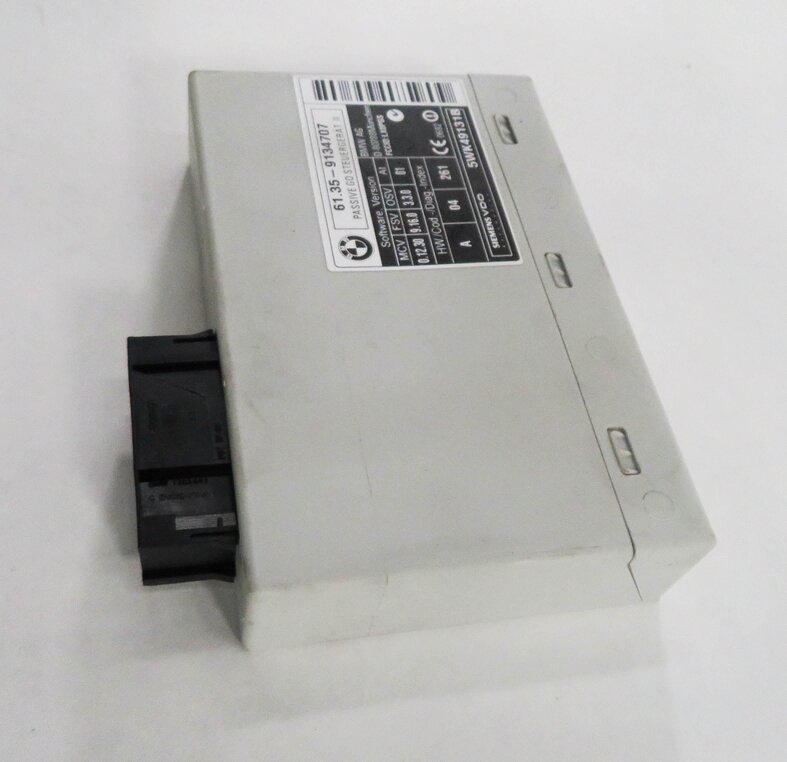 Thumbnail 4: 2009 BMW M6 ///M (E63) PASSIVE GO KEYLESS ENTRY CONTROL MODULE