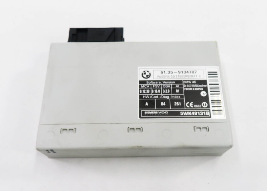 Thumbnail 5: 2009 BMW M6 ///M (E63) PASSIVE GO KEYLESS ENTRY CONTROL MODULE
