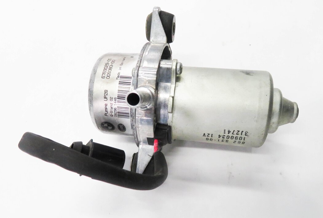 Thumbnail 4: 2009 BMW M6 ///M (E63) 5.0L S85 V10 ENGINE - AIR PUMP MASS AIR FLOW SENSOR