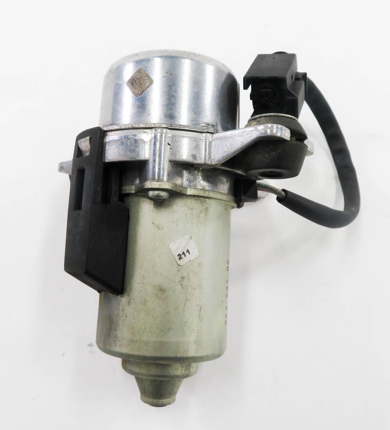 Thumbnail 6: 2009 BMW M6 ///M (E63) 5.0L S85 V10 ENGINE - AIR PUMP MASS AIR FLOW SENSOR