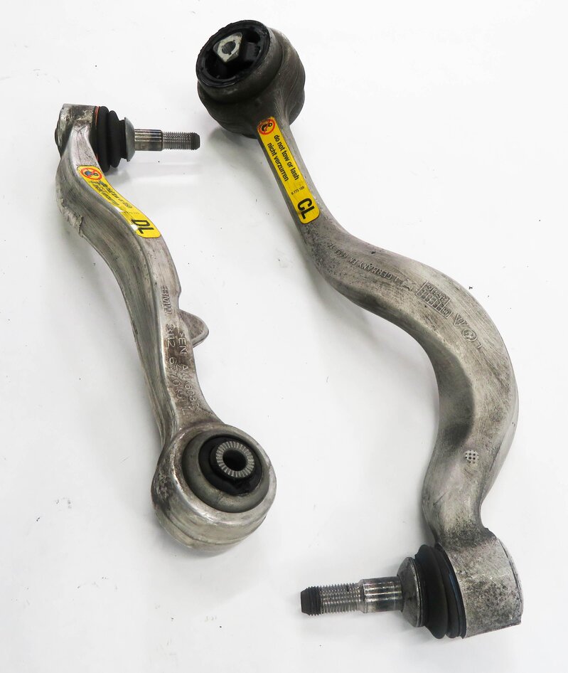 Thumbnail 4: 2009 BMW M6 ///M (E63) RWD - LEFT FRONT DRIVER UPPER & LOWER CONTROL ARM SET