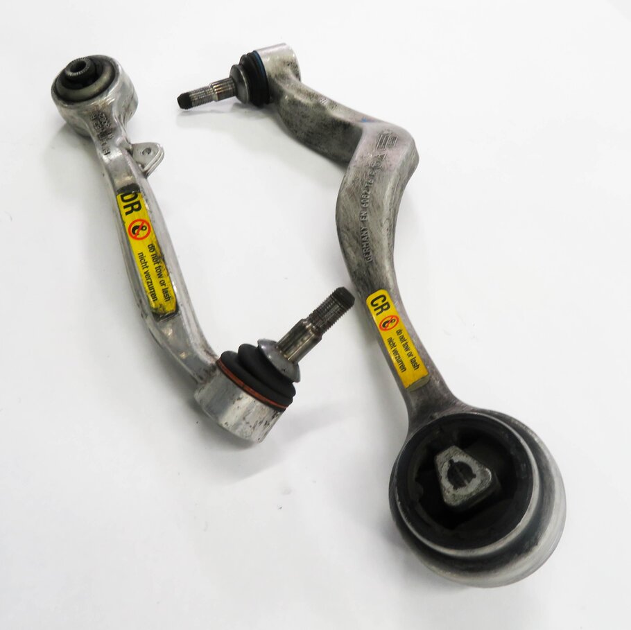 Thumbnail 3: 2009 BMW M6 ///M (E63) RWD - RIGHT FRONT PASSENGER UPPER & LOWER CONTROL ARM SET