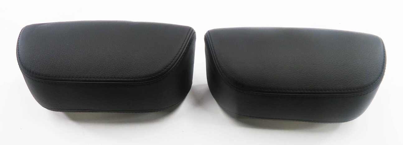 Thumbnail 5: 2009 BMW M6 ///M (E63) REAR LEFT & RIGHT HEADREST SET-2 (BLACK LEATHER MERINO)