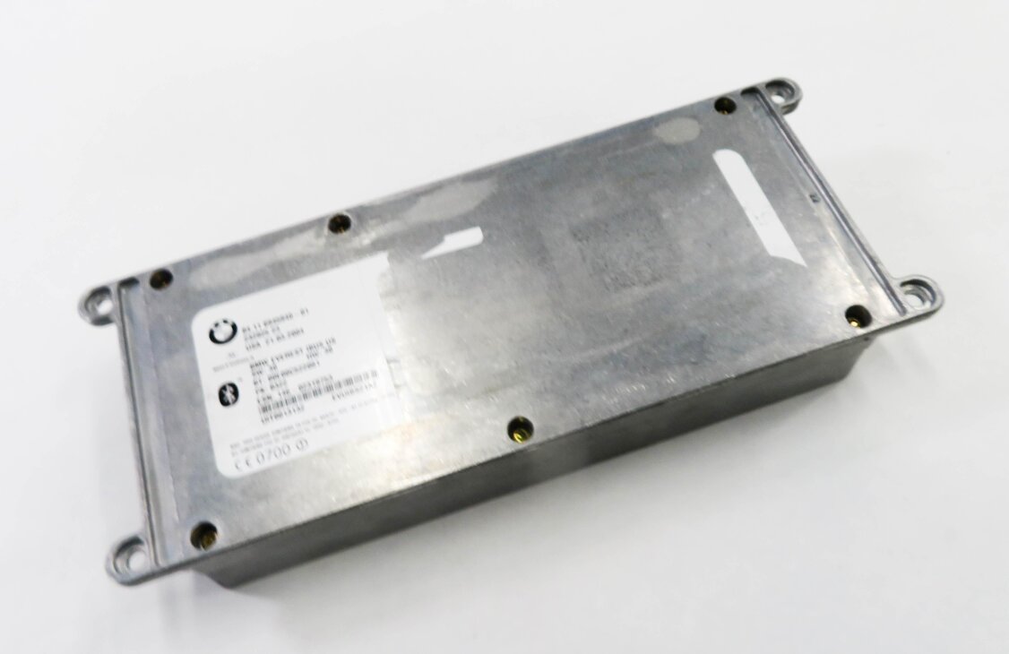 Thumbnail 1: 2004 BMW Z4 (E85) BLUETOOTH TELEMATICS COMMUNICATION CONTROL MODULE