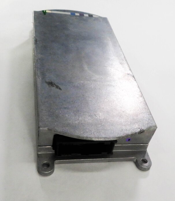 Thumbnail 4: 2004 BMW Z4 (E85) BLUETOOTH TELEMATICS COMMUNICATION CONTROL MODULE