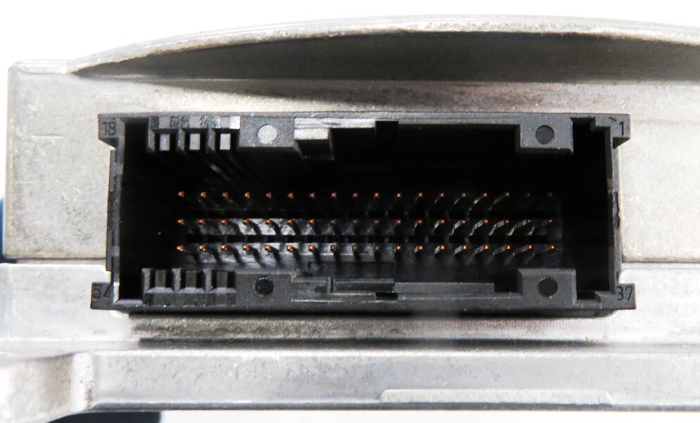 Thumbnail 7: 2004 BMW Z4 (E85) BLUETOOTH TELEMATICS COMMUNICATION CONTROL MODULE