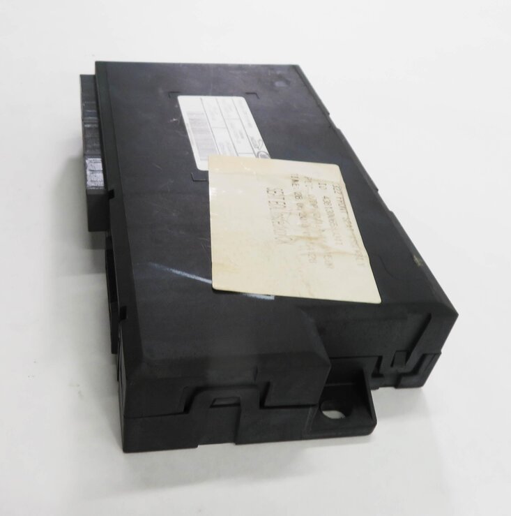 Thumbnail 3: 2011 RANGE ROVER (L322) LEFT FRONT DRIVER MEMORY SEAT CONTROL MODULE