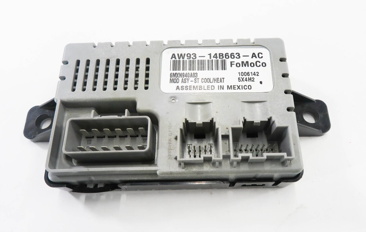 Thumbnail 2: 2011 RANGE ROVER (L322) HEATER A/C TEMPERATURE CONTROL MODULE