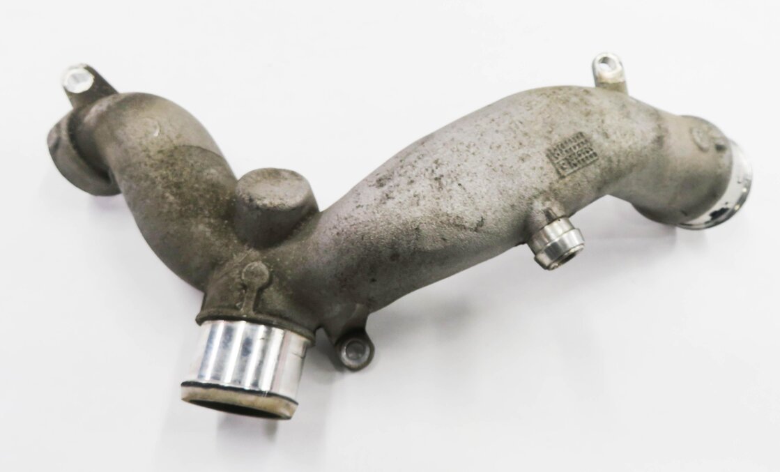 Thumbnail 7: 2011 RANGE ROVER (L322) 5.0L AJ133 SUPERCHARGED ENGINE - COOLANT PIPE