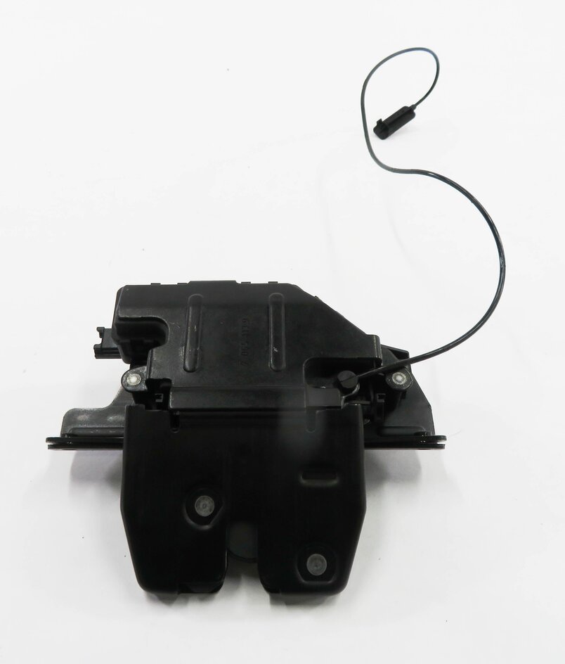 Thumbnail 2: 2011 RANGE ROVER (L322) REAR TRUNK LOCK LATCH ACTUATOR