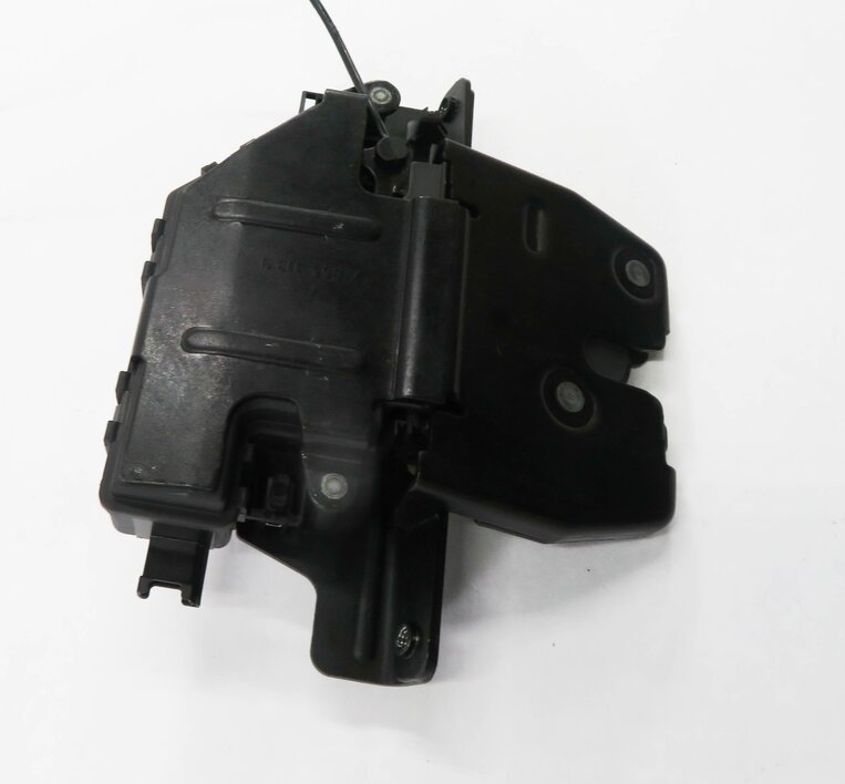 Thumbnail 4: 2011 RANGE ROVER (L322) REAR TRUNK LOCK LATCH ACTUATOR