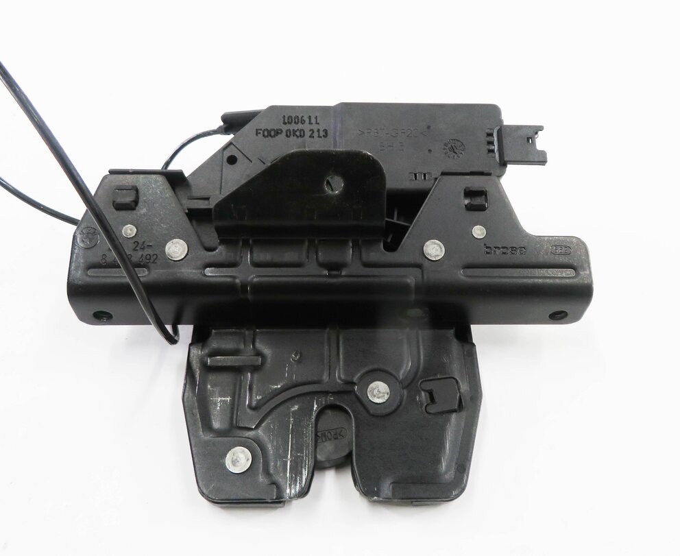 Thumbnail 6: 2011 RANGE ROVER (L322) REAR TRUNK LOCK LATCH ACTUATOR