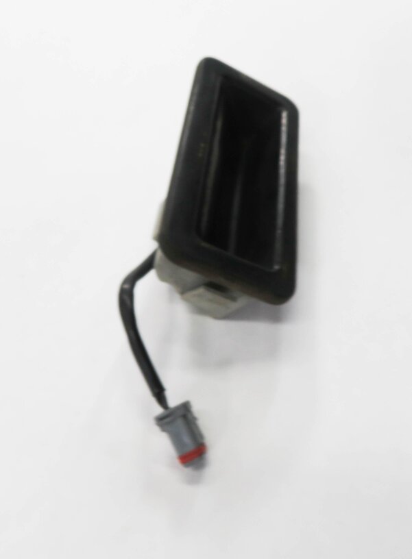 Thumbnail 2: 2006 RANGE ROVER SPORT (L320) REAR TRUNK RELEASE HANDLE SWITCH BUTTON