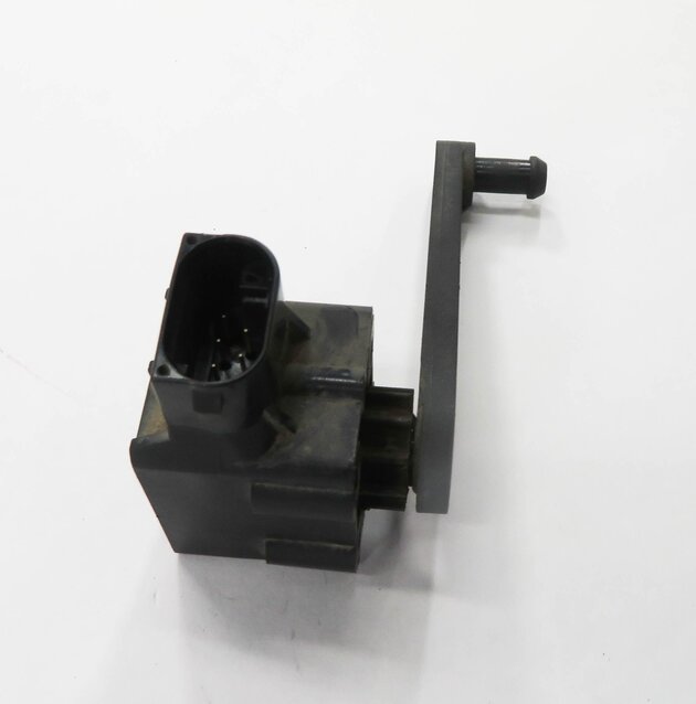 Thumbnail 3: 06 RANGE ROVER SPORT (L320) RIGHT PASSENGER REAR SUSPENSION HEIGHT LEVEL SENSOR