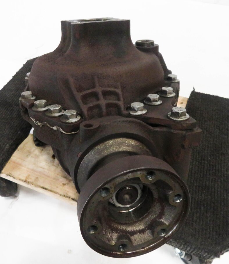 Thumbnail 4: 06-13 LR4 / RANGE ROVER SPORT L320 (4.2L / 5.0L) FRONT DIFFERENTIAL CARRIER 3.54