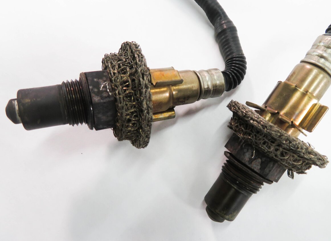 Thumbnail 6: 2009 BMW 750i (F01) 4.4L N63 - PRE / POST CAT O2 OXYGEN LAMBDA PROBE SENSOR SET