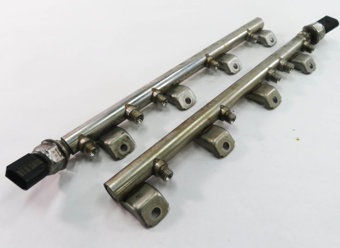 2009 BMW 750i (F01) 4.4L N63 ENGINE - LEFT & RIGHT FUEL RAIL SET-2