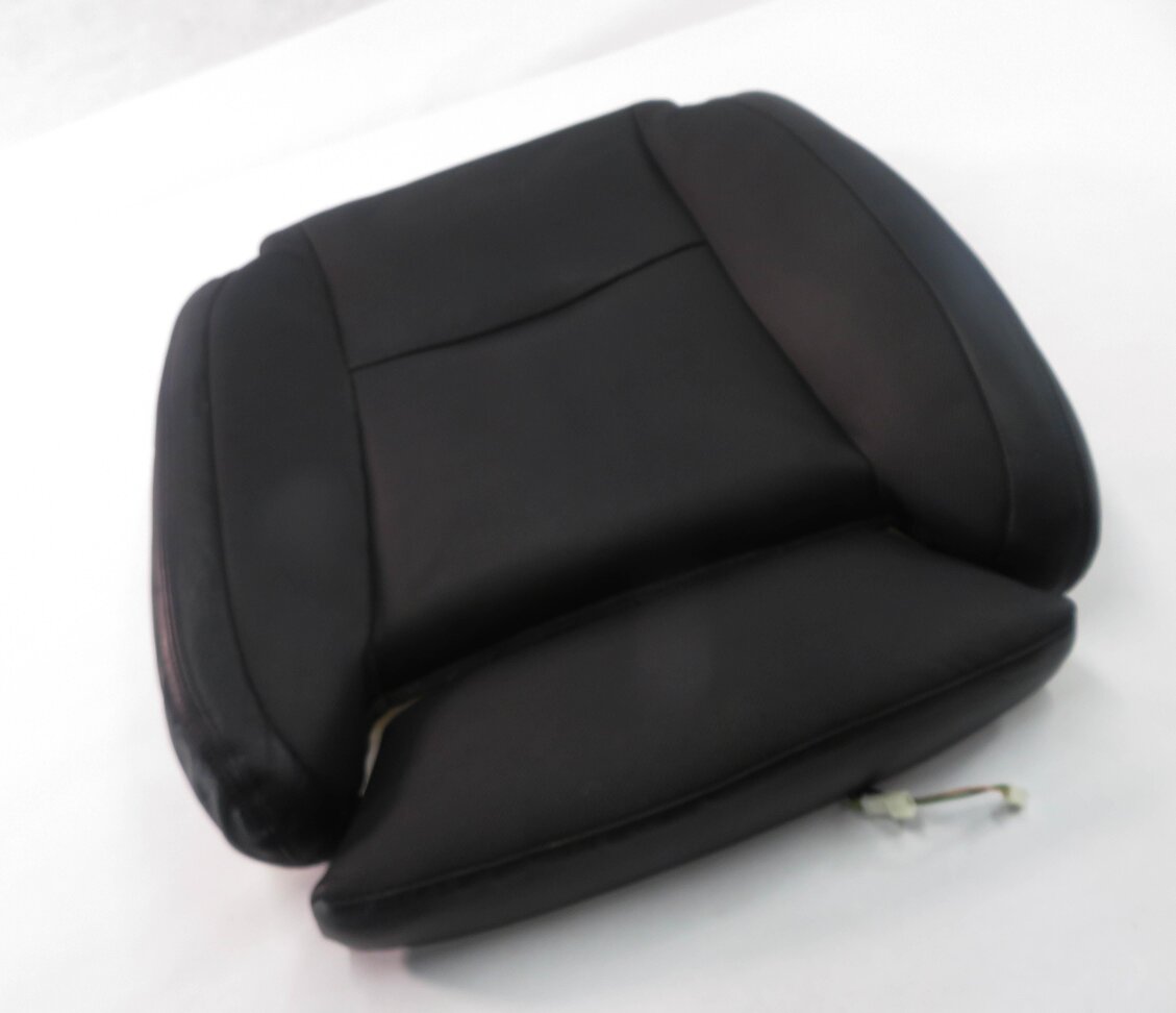 2009 BMW 750i (F01) PASSENGER - LOWER BOTTOM HEATED COMFORT SEAT CUSHION (BLACK)