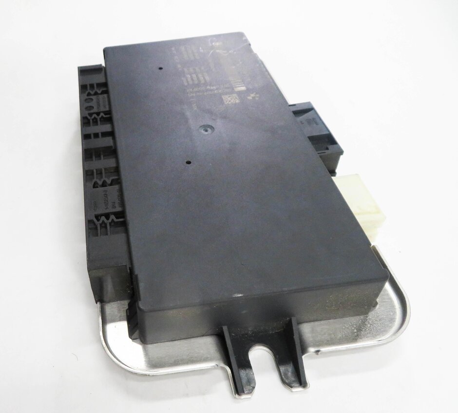 Thumbnail 3: 2010-2017 BMW 528i 535i 550i 650i 750i M5 X3 - FRMIII BODY LIGHT CONTROL MODULE