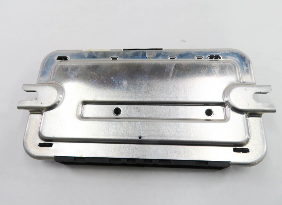 Thumbnail 6: 2010-2017 BMW 528i 535i 550i 650i 750i M5 X3 - FRMIII BODY LIGHT CONTROL MODULE