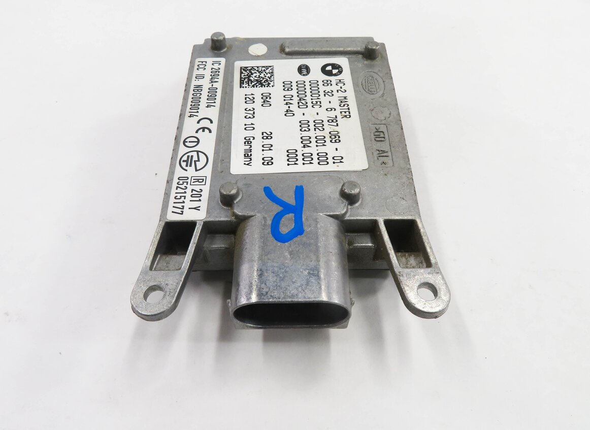 Thumbnail 2: 2009 BMW 750i (F01) RIGHT PASSENGER LANE DEPARTURE WARNING MODULE (MASTER)