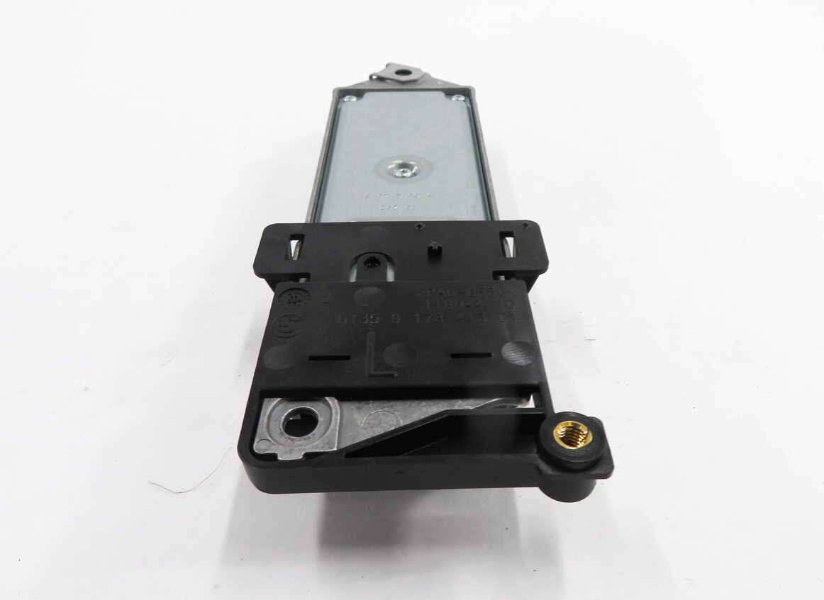 Thumbnail 6: 2009-2012 BMW 740i 750i 760i B7 (F01 F02) LEFT FRONT DRIVER SEATBELT MODULE