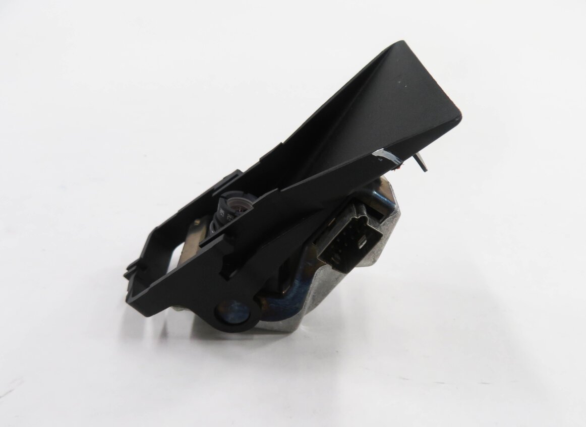Thumbnail 6: 2009-2012 BMW 740i 750i 760i B7 X6 (F01 E71) LANE DEPARTURE WARNING CAMERA