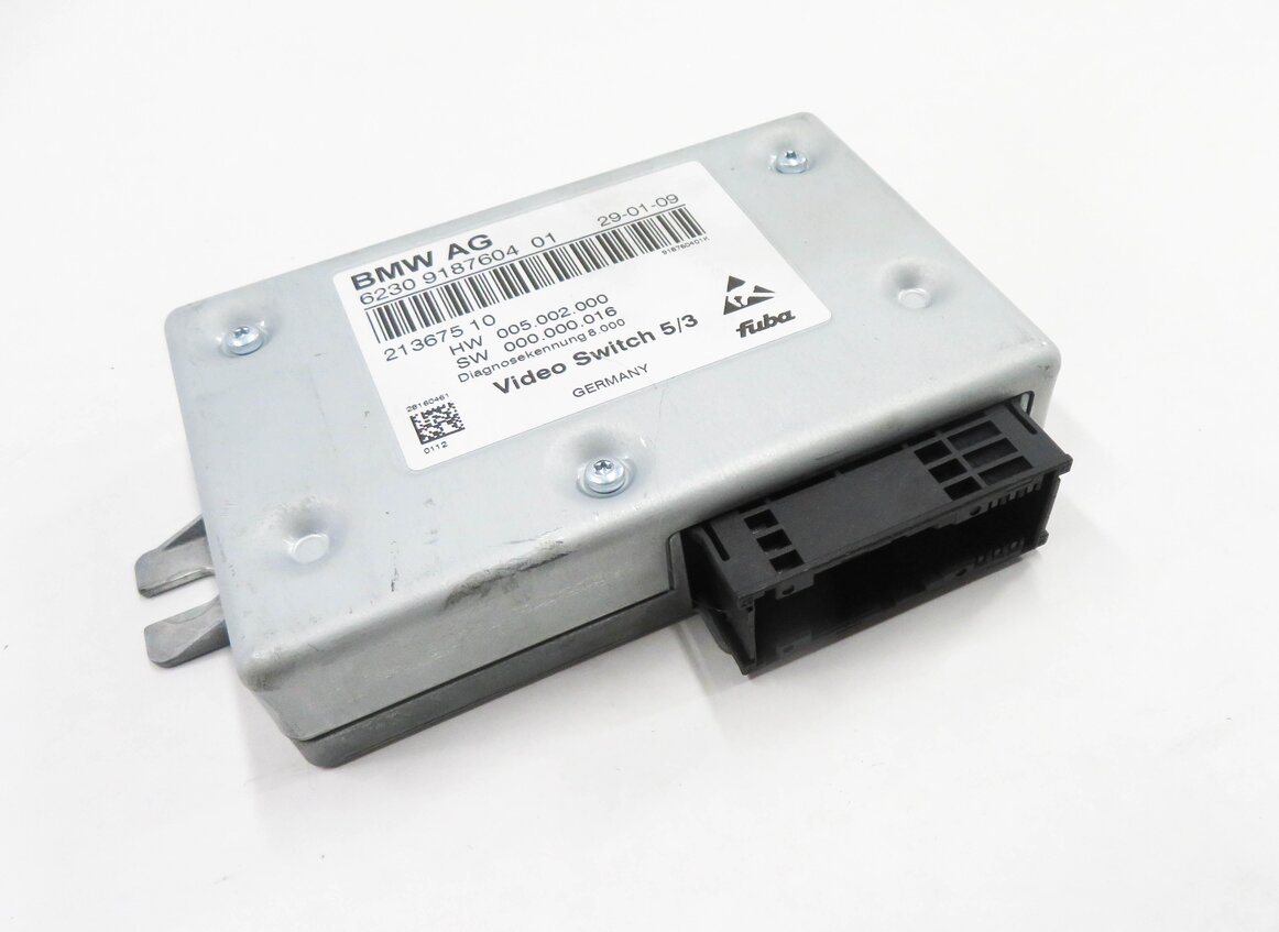 2009 BMW 750i (F01) REAR ENTERTAINMENT SYSTEM VIDEO SWITCH CONTROL MODULE
