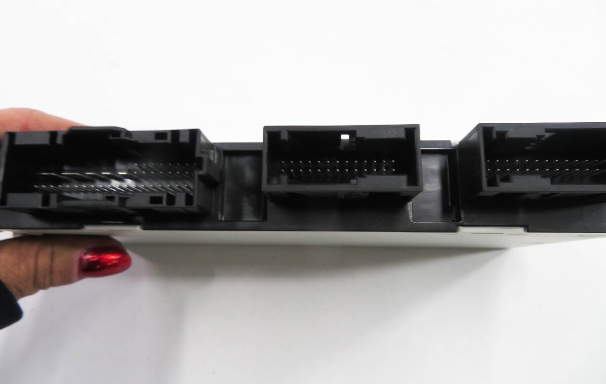 Thumbnail 6: 09-13 BMW 550i 650i 750i B7 (F01 F06 F10) 4.4L TURBO ENGINE CAS 4 MODULE KEY SET