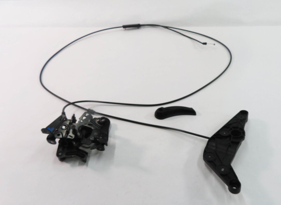 Thumbnail 2: 2009 BMW 750i (F01) RIGHT FRONT PASSENGER LOWER HOOD LOCK LATCH