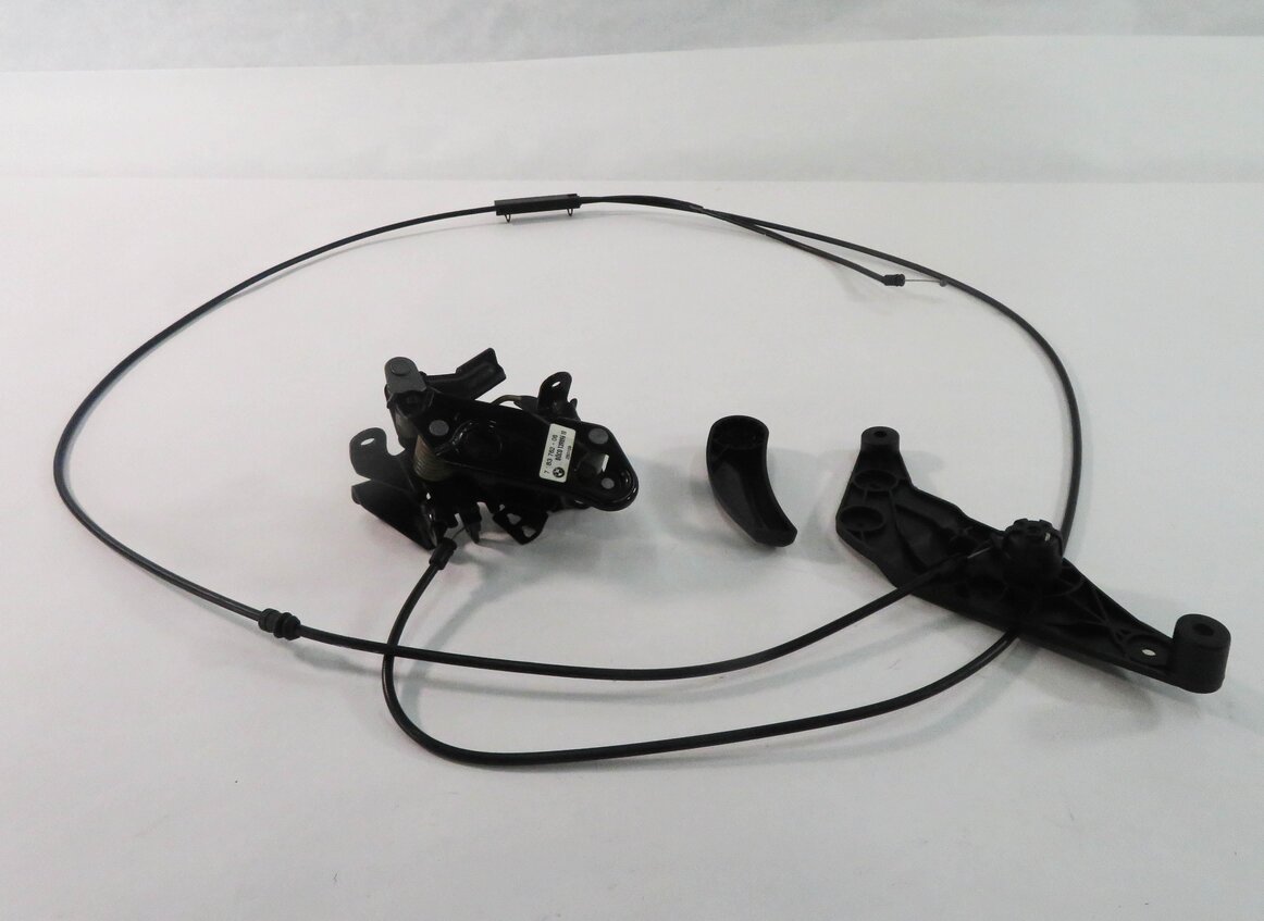 Thumbnail 6: 2009 BMW 750i (F01) RIGHT FRONT PASSENGER LOWER HOOD LOCK LATCH