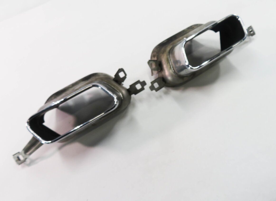 2009 BMW 750i (F01) EXHAUST TIP SET-2