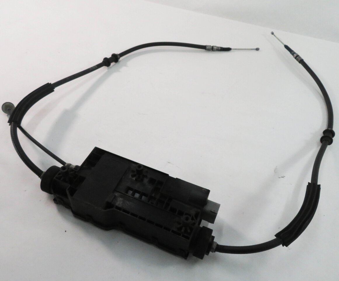 Thumbnail 7: 2009 BMW 750i (F01) ELECTRONIC EMERGENCY PARKING BRAKE ACTUATOR MOTOR w/ CABLES