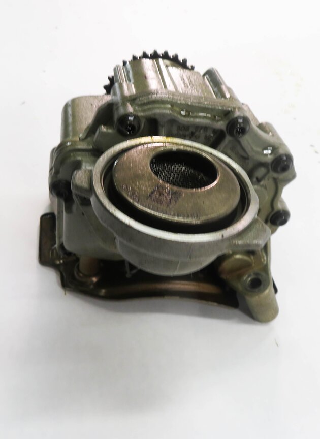 Thumbnail 5: 2009 BMW 750i (F01) 4.4L N63 TWIN TURBO V8 ENGINE - MOTOR OIL FLUID PUMP