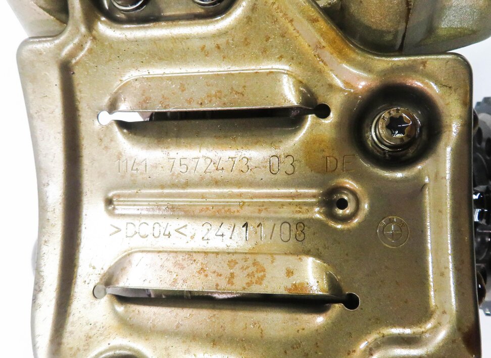 Thumbnail 9: 2009 BMW 750i (F01) 4.4L N63 TWIN TURBO V8 ENGINE - MOTOR OIL FLUID PUMP
