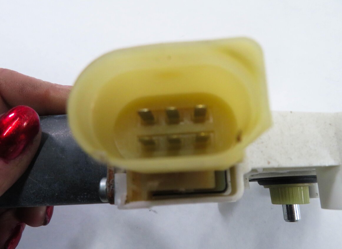 Thumbnail 10: 09-18 BMW 740i 750i 760i (F01) LEFT DRIVER SIDE WINDOW MOTOR (FITS FRONT & REAR)
