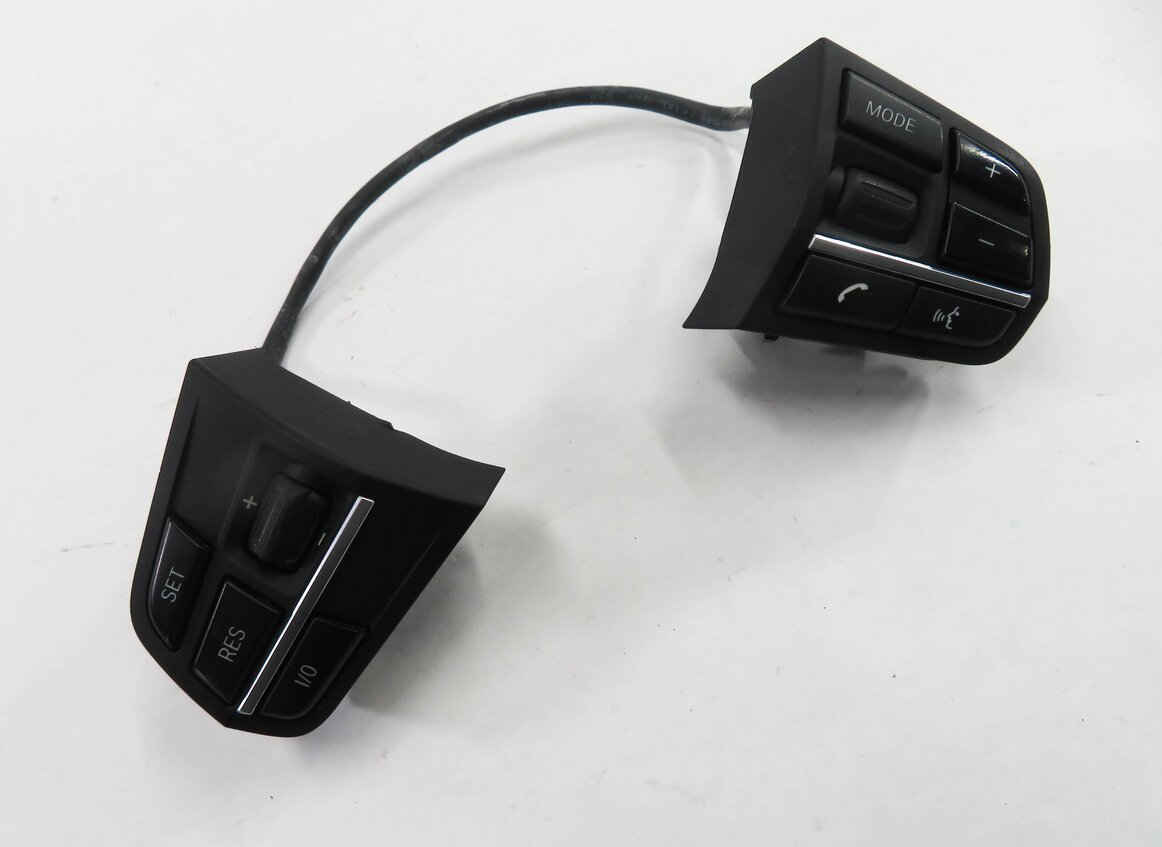 2009 BMW 750i (F01) CRUISE CONTROL PHONE MODE STEERING SWITCH BUTTON SET-2
