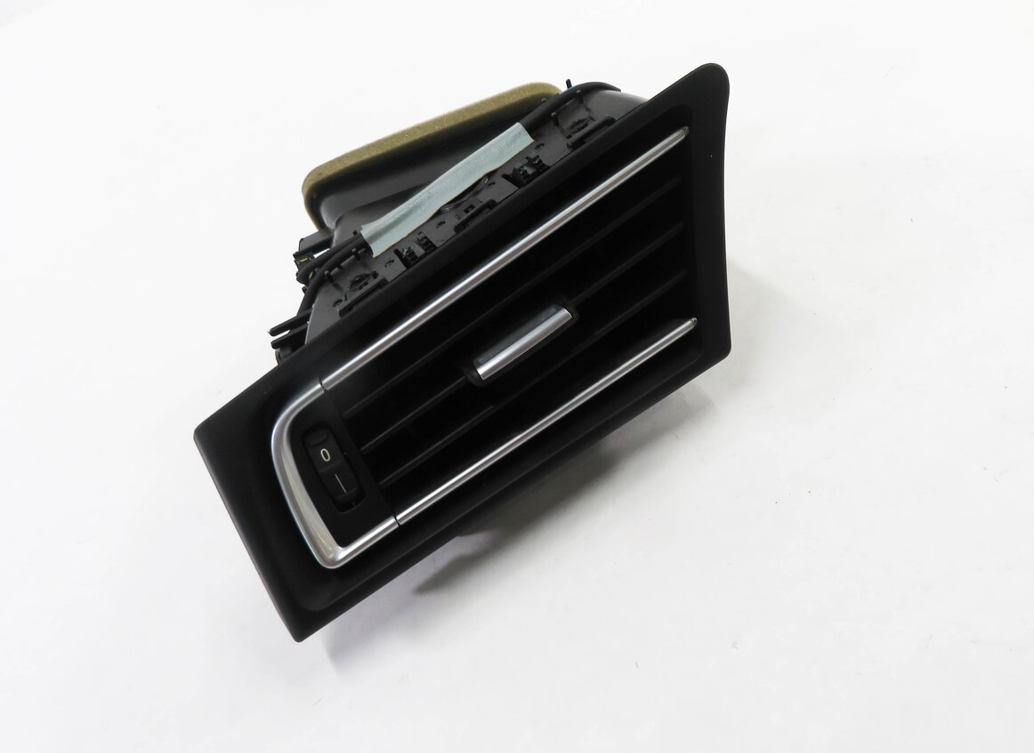 2009 BMW 750i (F01) LEFT FRONT DRIVER DASH HEATER A/C AIR VENT
