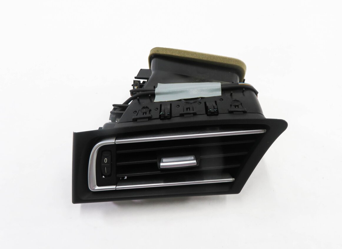 Thumbnail 3: 2009 BMW 750i (F01) LEFT FRONT DRIVER DASH HEATER A/C AIR VENT
