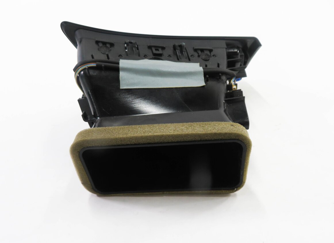 Thumbnail 6: 2009 BMW 750i (F01) LEFT FRONT DRIVER DASH HEATER A/C AIR VENT