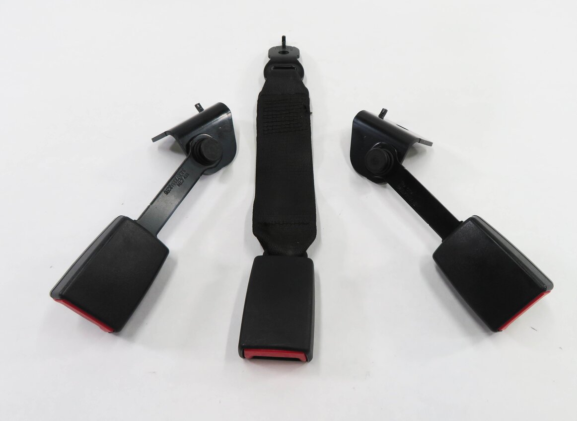 Thumbnail 3: 2009 BMW 750i (F01) REAR SEAT - SEATBELT BUCKLE RECEIVER SET-3 (BLACK)
