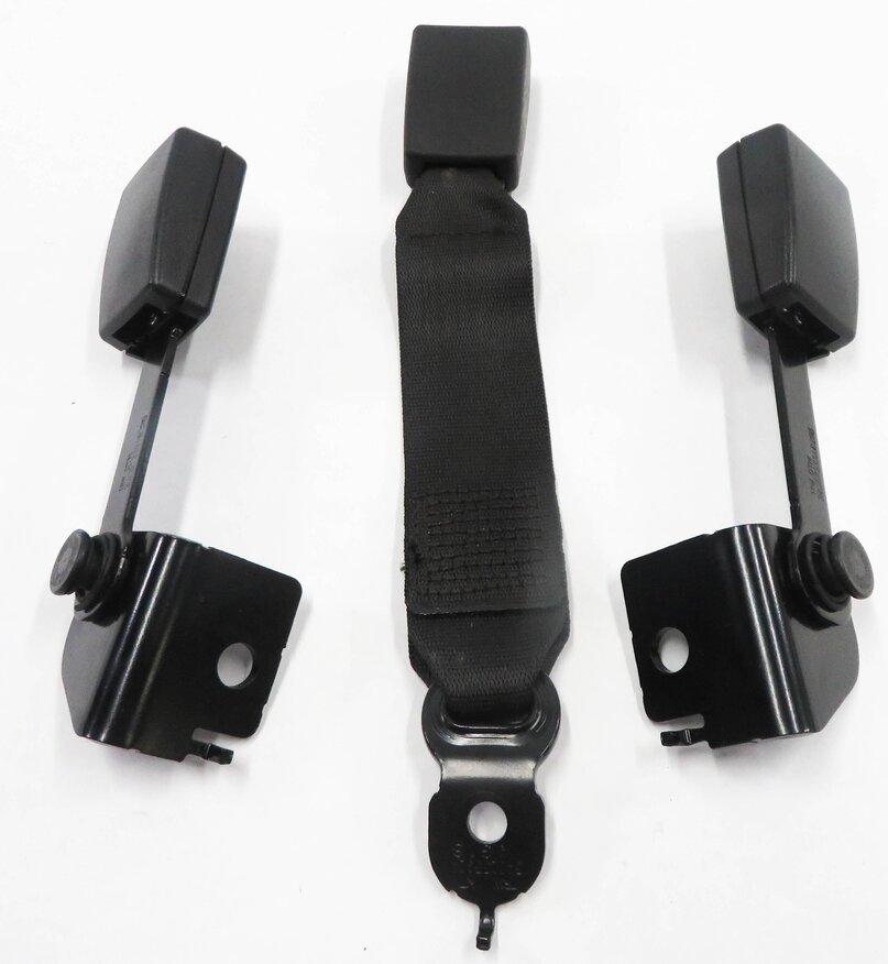 Thumbnail 7: 2009 BMW 750i (F01) REAR SEAT - SEATBELT BUCKLE RECEIVER SET-3 (BLACK)